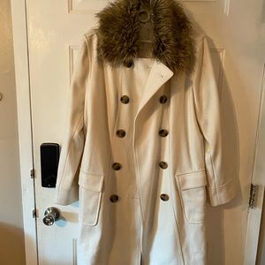 Gorgeous Wool trench (detachable fur)